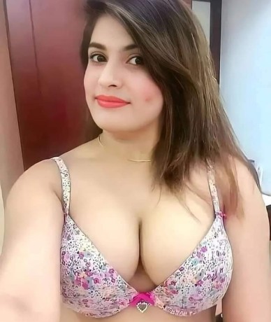 six-si-video-call-service-available-my-whatsapp-number-03282019978-contact-me-big-0